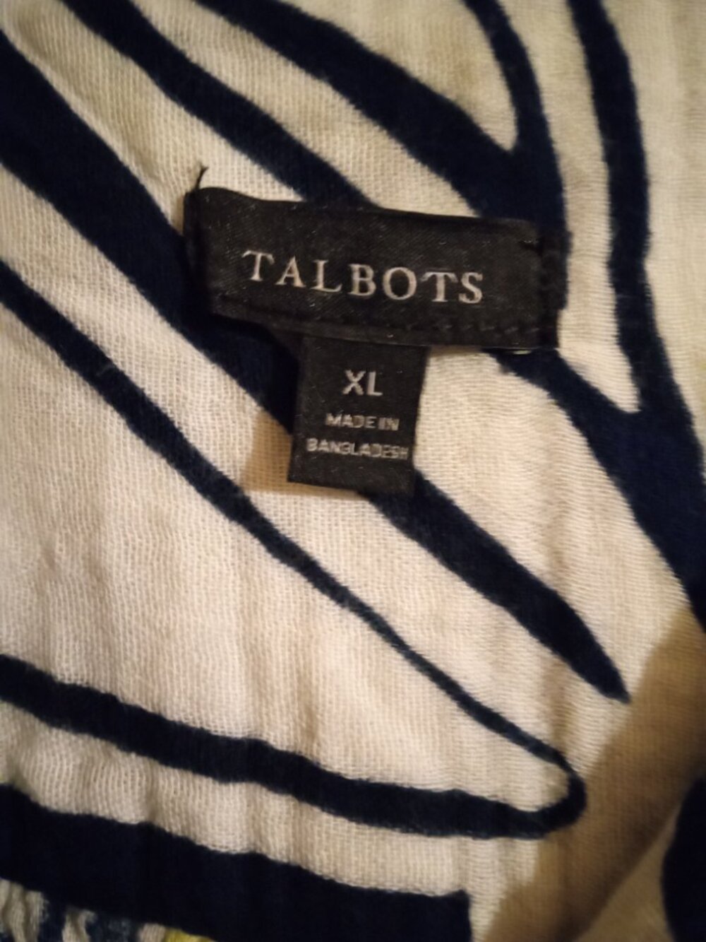 Talbot's -Blouse - Picture 6 of 8